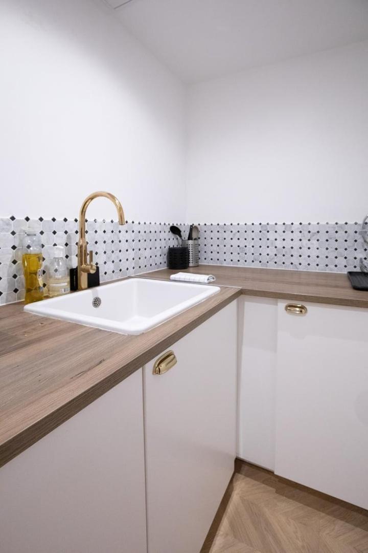 Appartement Charmant Proche De L'Arc Triomphe -2P Paris Extérieur photo
