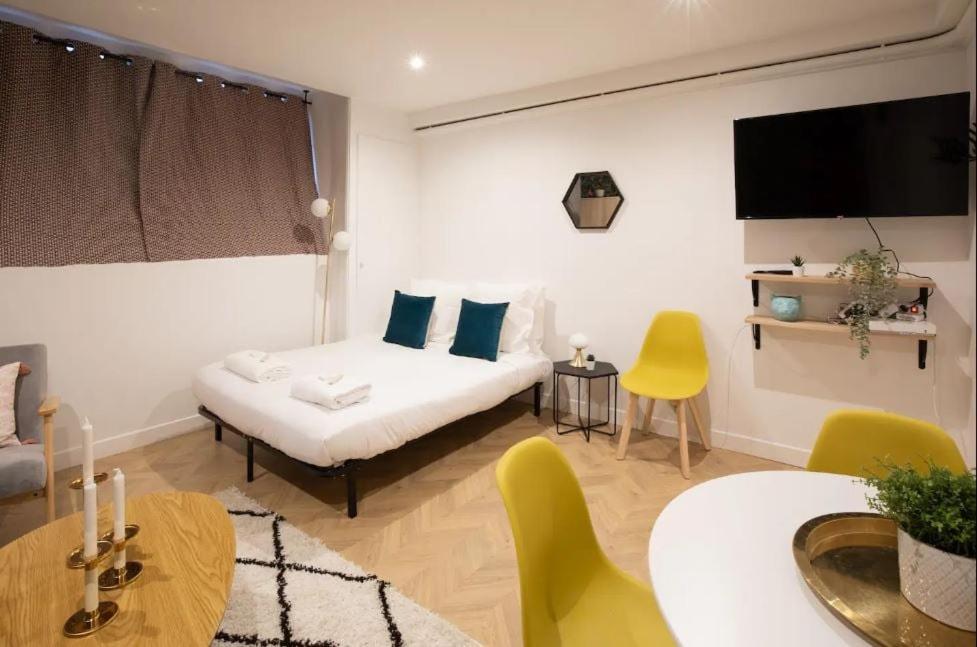 Appartement Charmant Proche De L'Arc Triomphe -2P Paris Extérieur photo