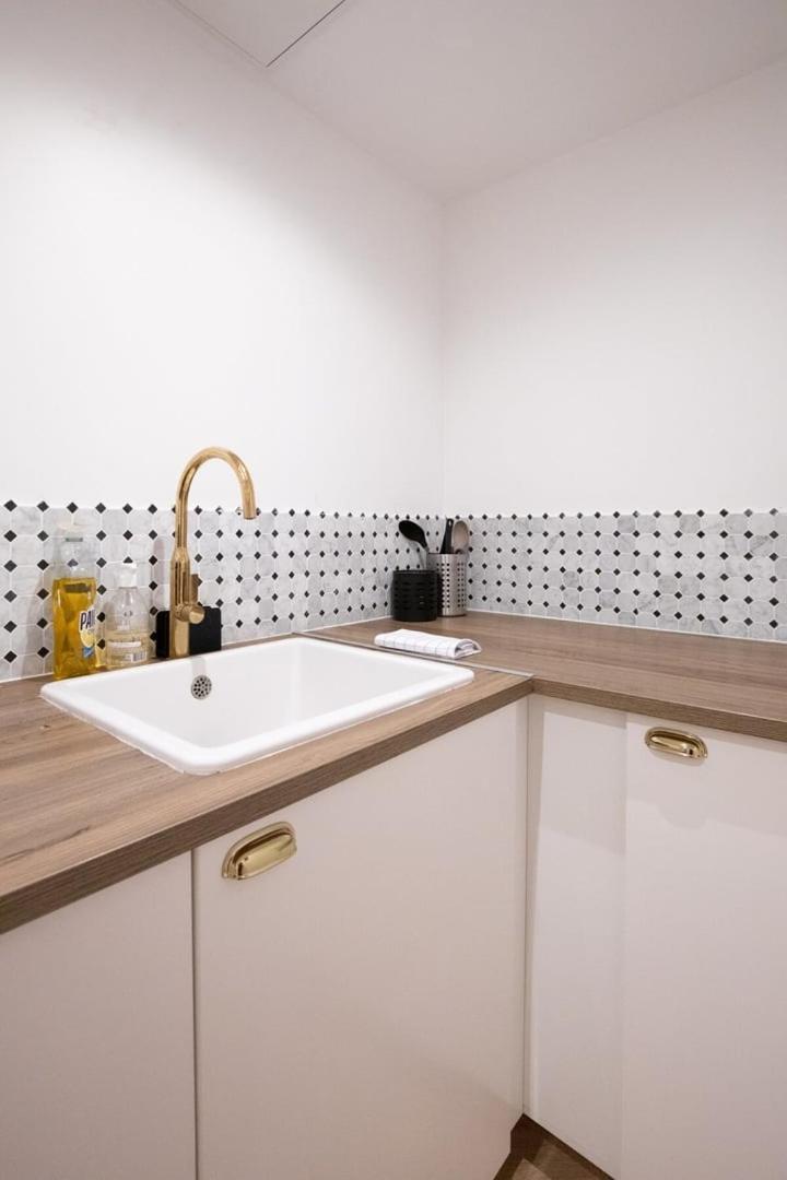 Appartement Charmant Proche De L'Arc Triomphe -2P Paris Extérieur photo
